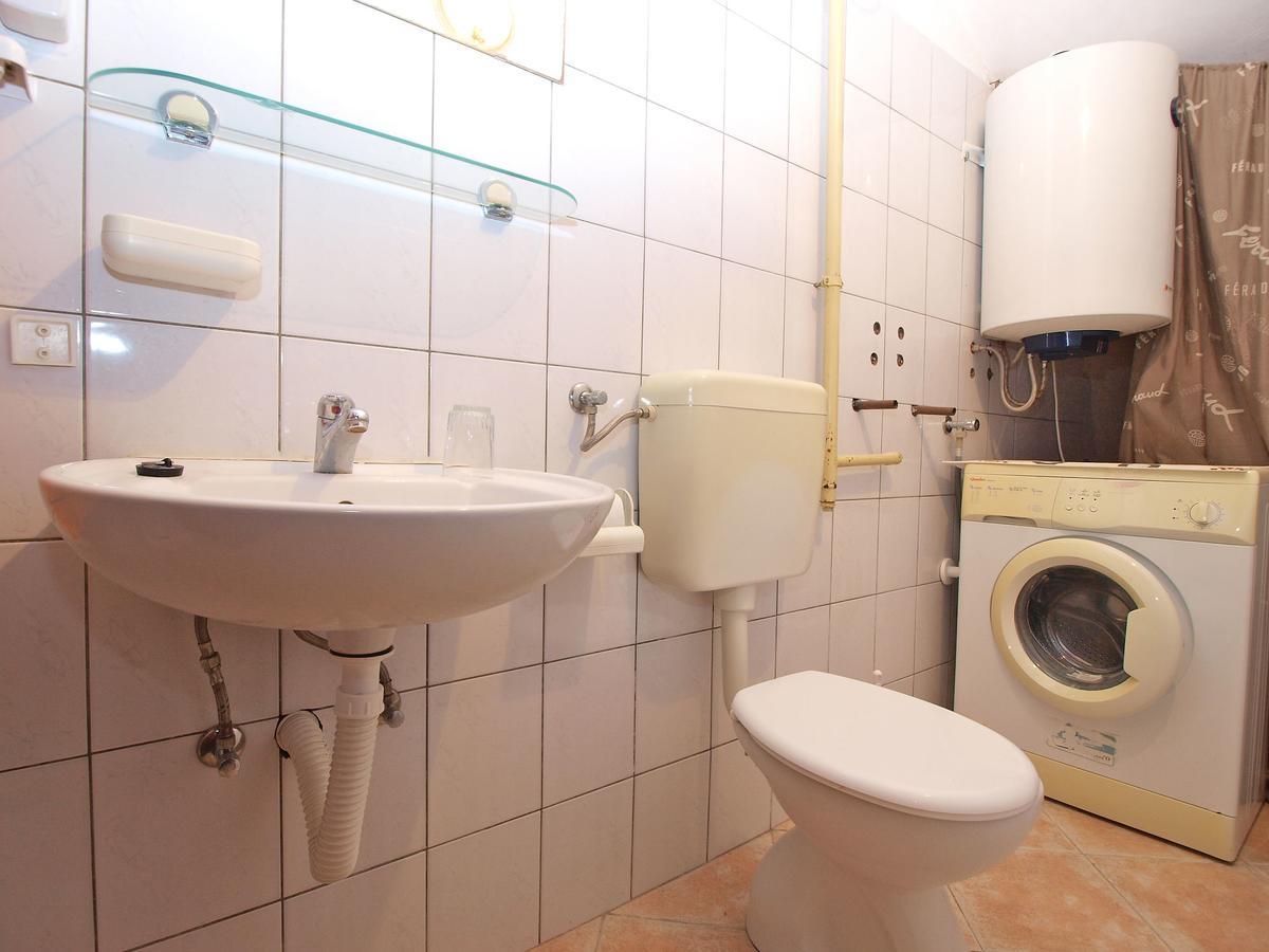 Apartments Sandra 1335 Pula Zewnętrze zdjęcie