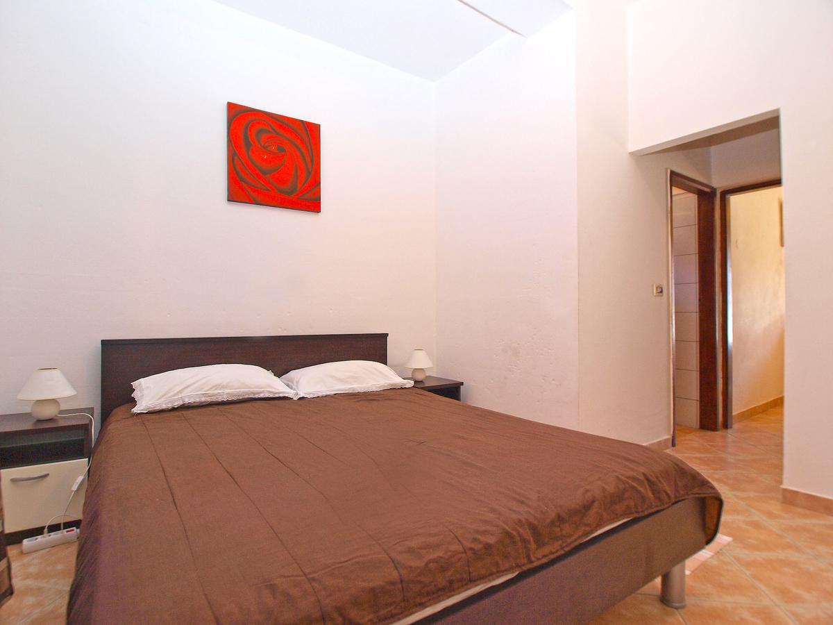 Apartments Sandra 1335 Pula Zewnętrze zdjęcie